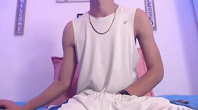 harrytomson 1 online show from March 4, 2025, 6:26 am