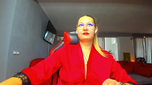 Snapshot of sugar_mayy chatting on November 21, 2025, 9:19 am sugar mayy online show from November 21, 2025, 9:19 am