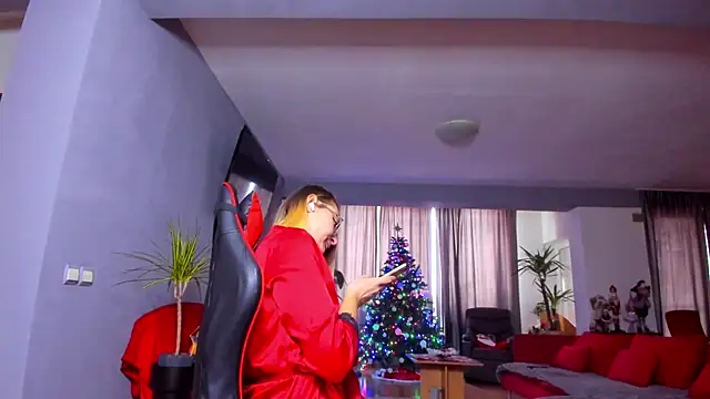 Snapshot of sugar_mayy chatting on December 15, 2025, 9:37 am sugar mayy online show from December 15, 2025, 9:37 am