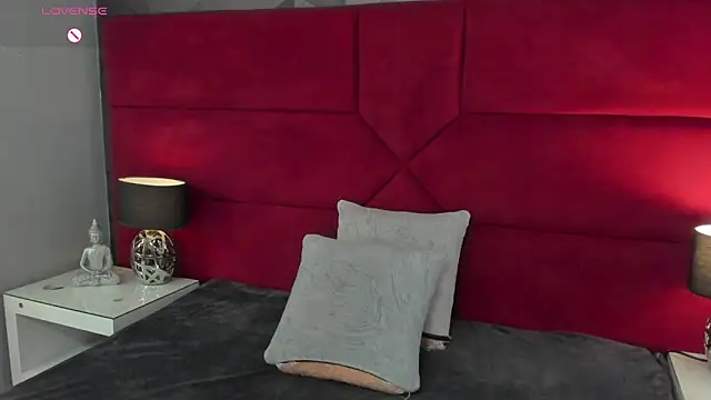 Snapshot of Yazmin_rouse chatting on January 7, 2026, 1:27 pm Yazmin rouse online show from January 7, 2026, 1:27 pm