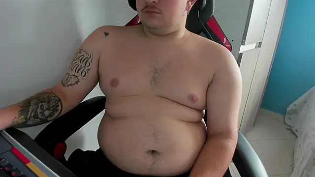 AndresChuboi online show from February 23, 2026, 4:18 pm