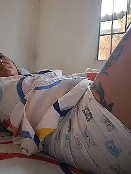 Snapshot of cougar_town chatting on December 21, 2025, 1:24 pm cougar town online show from December 21, 2025, 1:24 pm