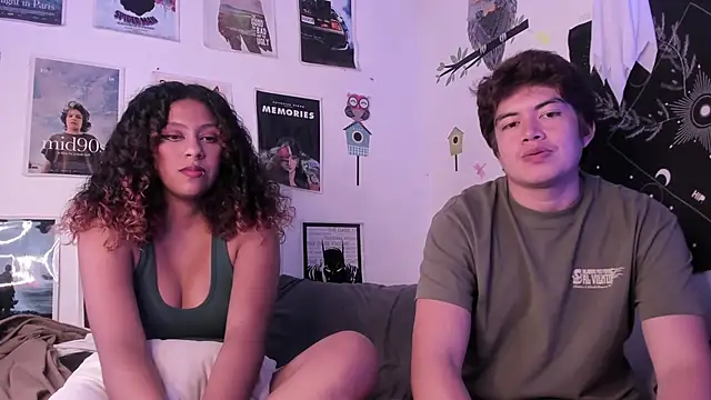 Snapshot of hothoneychile chatting on March 7, 2025, 2:04 am hothoneychile online show from March 7, 2025, 2:04 am