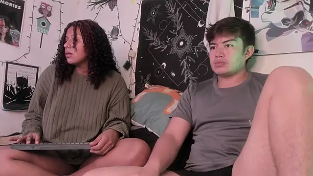 Snapshot of hothoneychile chatting on November 10, 2025, 2:05 am hothoneychile online show from November 10, 2025, 2:05 am