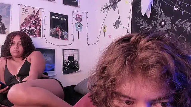 Snapshot of hothoneychile chatting on September 20, 2025, 4:17 am hothoneychile online show from September 20, 2025, 4:17 am