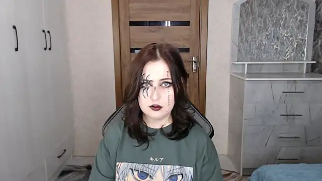 Snapshot of Kristy-Max chatting on October 30, 2025, 8:39 pm Kristy-Max online show from October 30, 2025, 8:39 pm