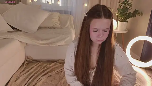 Snapshot of SunnyRisha chatting on July 19, 2026, 5:16 am SunnyRisha online show from July 19, 2026, 5:16 am