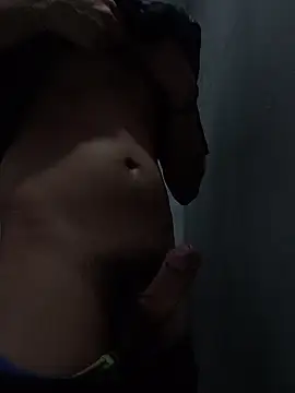 FKF2004 online show from March 11, 2026, 7:52 pm