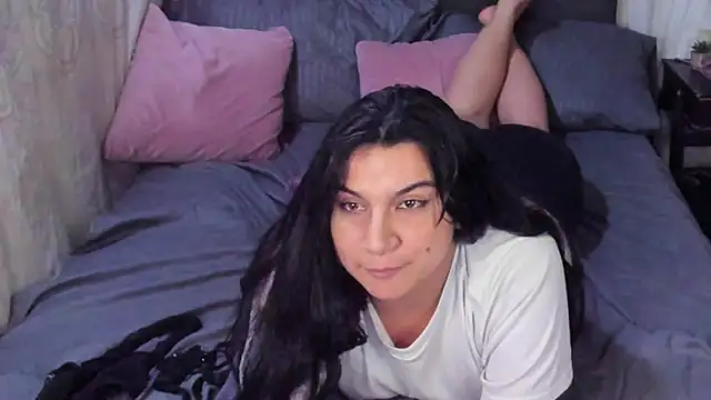 Snapshot of Judychase2 chatting on February 9, 2025, 1:35 pm Judychase2 online show from February 9, 2025, 1:35 pm