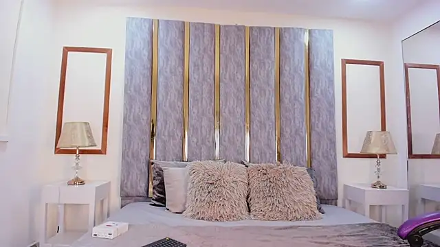 lyzzi smith01 online show from March 11, 2025, 1:48 am