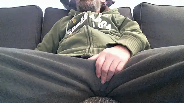 Snapshot of 77_No_Name_77 chatting on March 3, 2026, 8:21 am 77 No Name 77 online show from March 3, 2026, 8:21 am