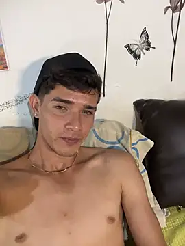 Snapshot of cristofer_988 chatting on March 10, 2025, 4:28 am cristofer 988 online show from March 10, 2025, 4:28 am