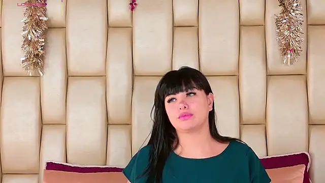 Snapshot of Alexa_Miss chatting on December 14, 2025, 7:52 pm Alexa Miss online show from December 14, 2025, 7:52 pm