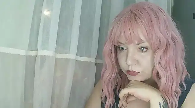 Amelia Alvarez online show from January 9, 2025, 5:00 pm