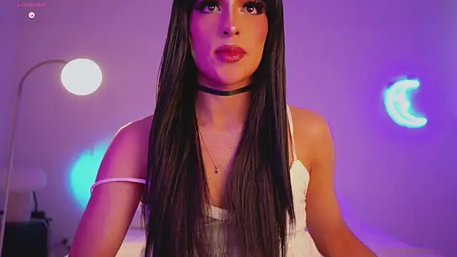 Samara Gray online show from November 30, 2025, 6:52 pm