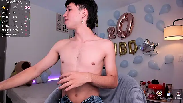 Snapshot of angel_bless19 chatting on November 26, 2025, 8:09 pm angel bless19 online show from November 26, 2025, 8:09 pm