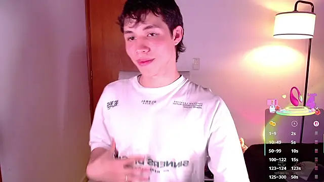 Snapshot of angel_bless19 chatting on March 22, 2025, 11:20 pm angel bless19 online show from March 22, 2025, 11:20 pm