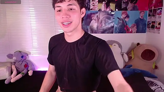 Snapshot of angel_bless19 chatting on February 24, 2025, 6:58 pm angel bless19 online show from February 24, 2025, 6:58 pm