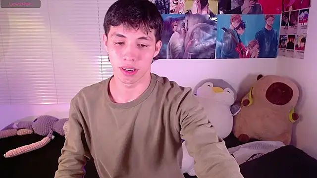 Snapshot of angel_bless19 chatting on February 22, 2025, 1:00 am angel bless19 online show from February 22, 2025, 1:00 am