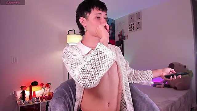 Snapshot of angel_bless19 chatting on November 3, 2025, 10:24 pm angel bless19 online show from November 3, 2025, 10:24 pm