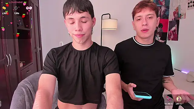 Snapshot of angel_bless19 chatting on October 15, 2025, 9:01 pm angel bless19 online show from October 15, 2025, 9:01 pm