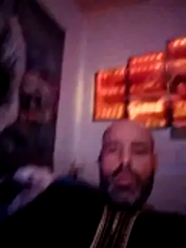 Snapshot of medioarabemediogypsi chatting on November 10, 2025, 5:56 am medioarabemediogypsi online show from November 10, 2025, 5:56 am