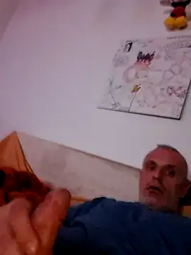 Snapshot of Girl_lover79 chatting on October 19, 2025, 1:41 am Girl lover79 online show from October 19, 2025, 1:41 am