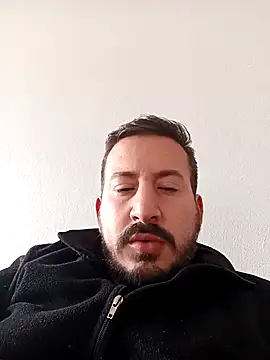 Snapshot of Karizmatikman chatting on January 17, 2026, 10:08 am Karizmatikman online show from January 17, 2026, 10:08 am