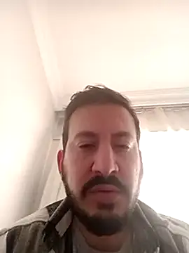 Snapshot of Karizmatikman chatting on December 31, 2024, 2:14 pm Karizmatikman online show from December 31, 2024, 2:14 pm