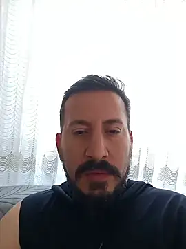Snapshot of Karizmatikman chatting on May 16, 2026, 10:03 am Karizmatikman online show from May 16, 2026, 10:03 am