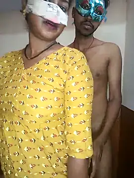 Snapshot of juhi06 chatting on April 13, 2026, 2:15 am juhi06 online show from April 13, 2026, 2:15 am