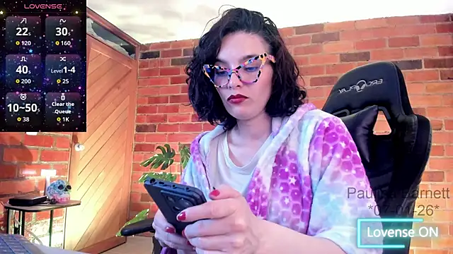 paulinabarnett- online show from January 8, 2026, 2:50 am