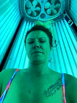 hotNReady6969 online show from October 21, 2025, 6:46 am