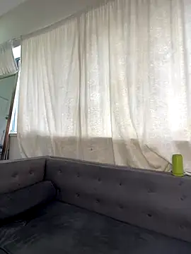 Snapshot of Cocowett chatting on November 26, 2025, 12:05 pm Cocowett online show from November 26, 2025, 12:05 pm