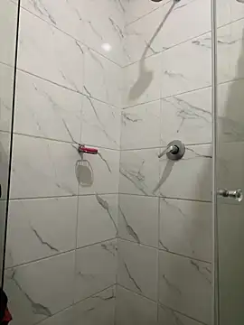 Snapshot of Cocowett chatting on September 27, 2025, 10:43 am Cocowett online show from September 27, 2025, 10:43 am