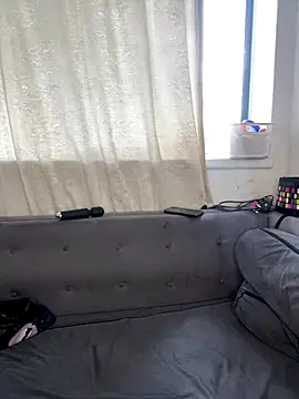 Snapshot of Cocowett chatting on November 19, 2025, 8:47 am Cocowett online show from November 19, 2025, 8:47 am