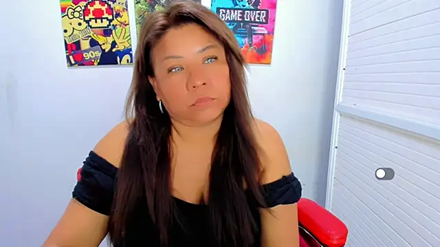 Snapshot of victoria_love89 chatting on March 5, 2026, 2:19 am victoria love89 online show from March 5, 2026, 2:19 am