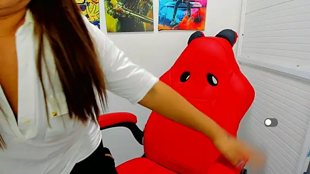 victoria love89 online show from February 6, 2026, 2:07 am