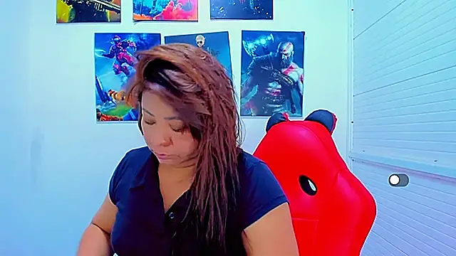 Snapshot of victoria_love89 chatting on April 12, 2026, 1:42 am victoria love89 online show from April 12, 2026, 1:42 am