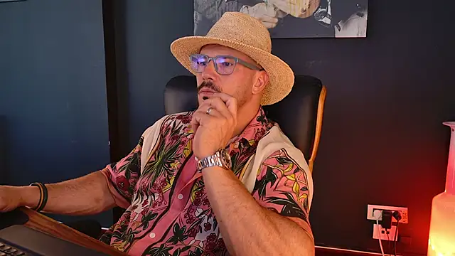 AngeloEric online show from September 20, 2025, 10:20 am