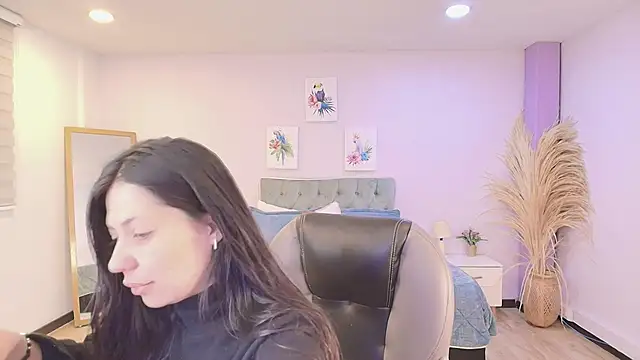 Emma Brown 0 online show from June 30, 2026, 12:05 pm