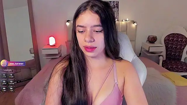 zoe turnner 18 online show from October 29, 2025, 11:31 am