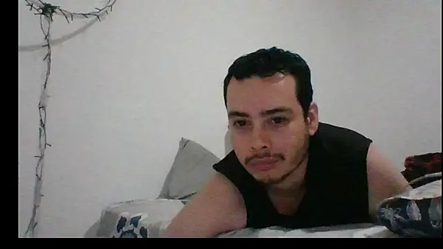 Snapshot of Gasparin32 chatting on February 20, 2026, 2:19 am Gasparin32 online show from February 20, 2026, 2:19 am