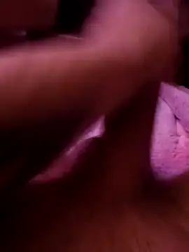 Snapshot of armdy371 chatting on December 17, 2025, 8:03 pm armdy371 online show from December 17, 2025, 8:03 pm