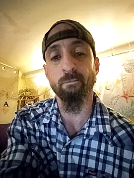 Snapshot of armdy371 chatting on December 19, 2025, 2:26 am armdy371 online show from December 19, 2025, 2:26 am