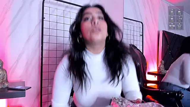 Snapshot of Carolina_Arias chatting on February 14, 2026, 7:58 pm Carolina Arias online show from February 14, 2026, 7:58 pm