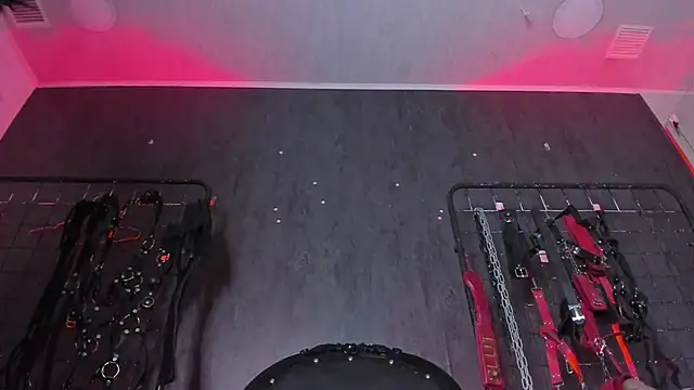 Snapshot of Carolina_Arias chatting on January 17, 2026, 8:01 pm Carolina Arias online show from January 17, 2026, 8:01 pm