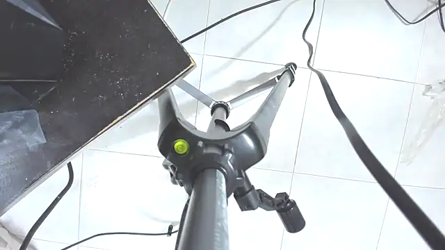 Snapshot of Chloe_lauren chatting on January 28, 2025, 12:05 am Chloe lauren online show from January 28, 2025, 12:05 am