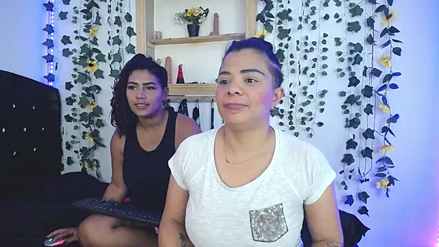 Snapshot of kaylie_dakota chatting on October 18, 2025, 2:19 pm kaylie dakota online show from October 18, 2025, 2:19 pm