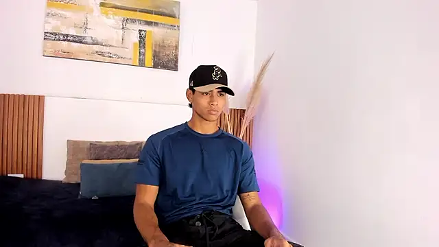 zander 2120 online show from March 10, 2026, 1:37 pm